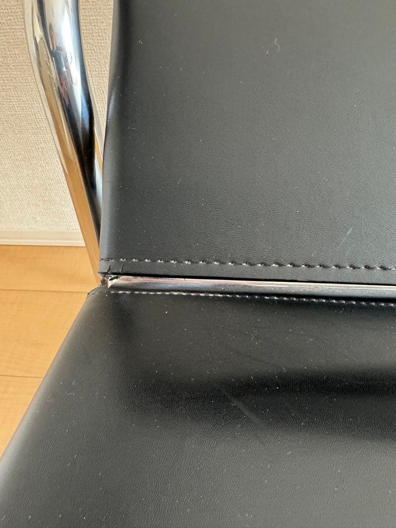 ル・コルビジェ　LC1　スリングチェア　リプロダクト　本革レザー　ブラック　黒