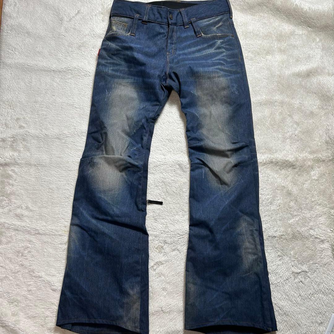 希少　ルージュ・ノワール　ガクト × キスマーク コラボ　スノーボードウェア