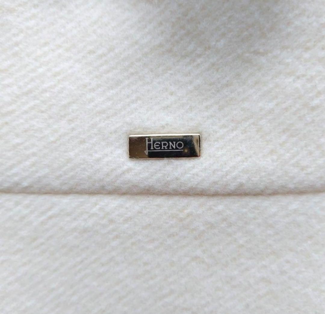 ヘルノ　ウール切り替え　ジップダウンコート