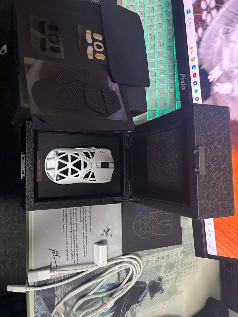 マウス・トラックボール Razer Viper mini signature edition white