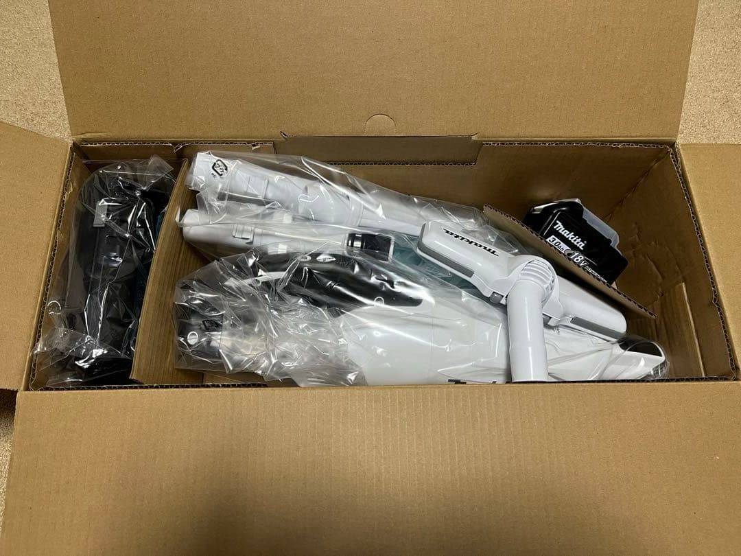 Makita CL281FDZW コードレス掃除機