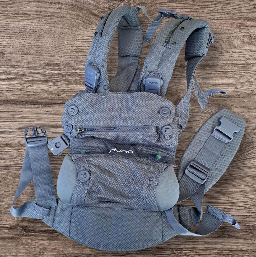 【新品未使用】Numa cudl clik 抱っこ紐 デニム メッシュ4way