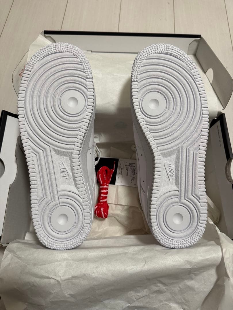 【新品最安値】Supreme × Nike Air Force1 Low