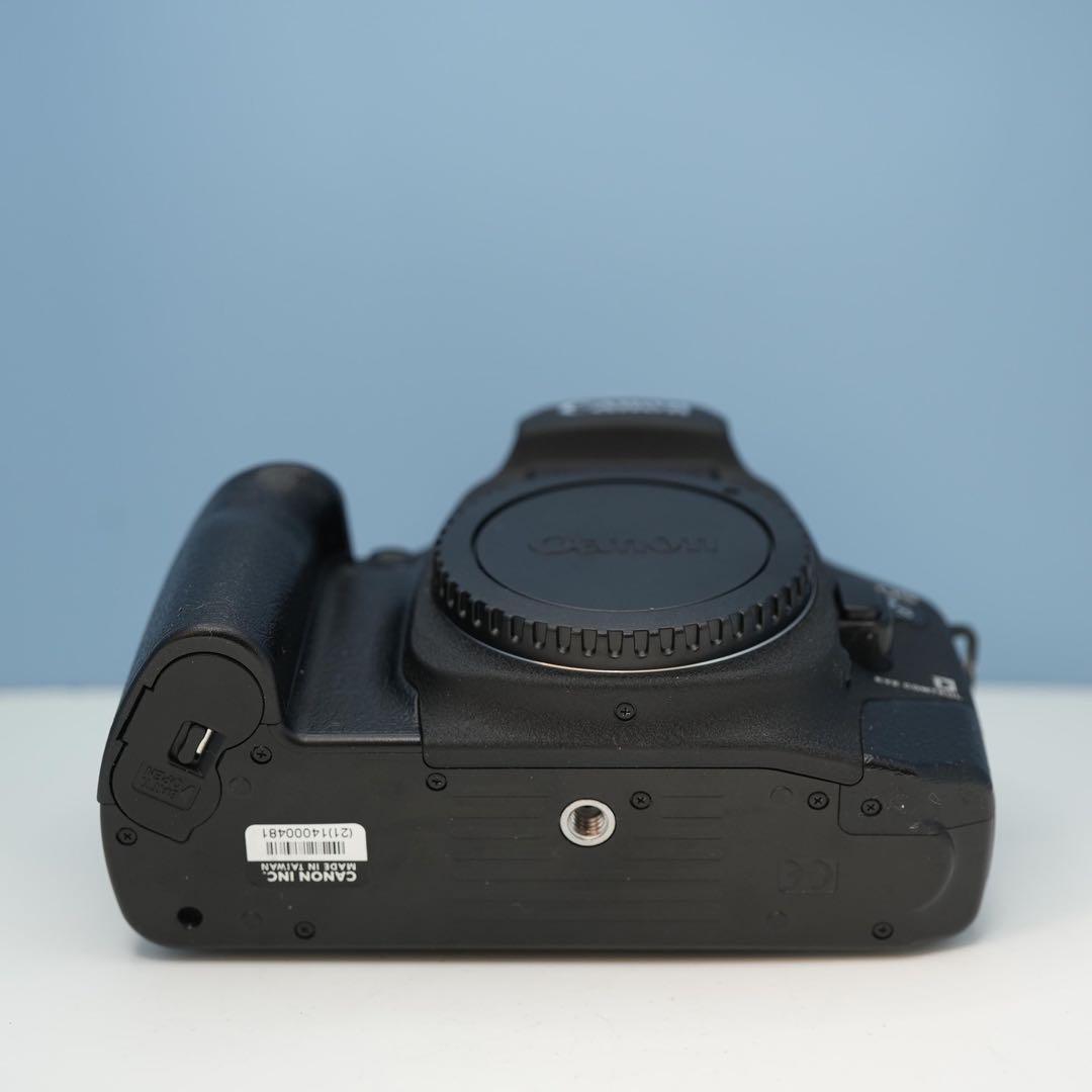 Canon EOS 7s フィルムカメラ 極美品 a3416