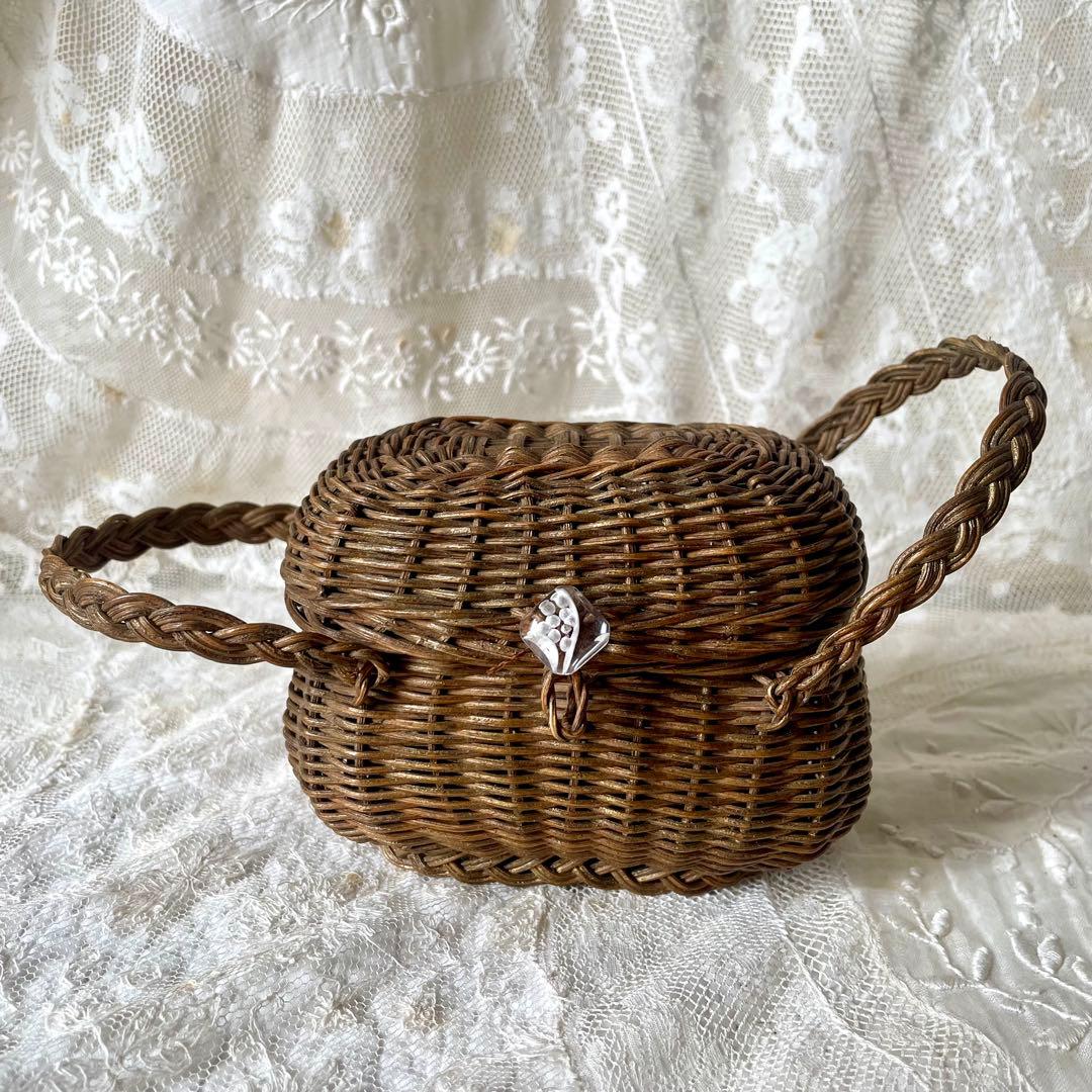 ドールパニエ　フランスアンティーク 人形用 ミニ プチ カゴ 籠 かご