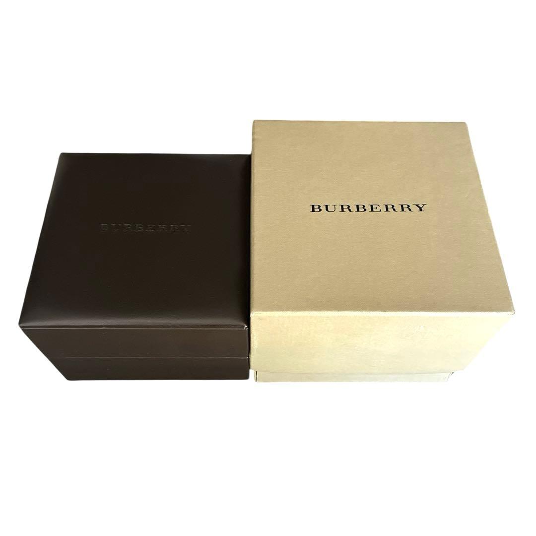 BURBERRY バーバリー 腕時計 美品 新品電池 レザーベルト チェック柄