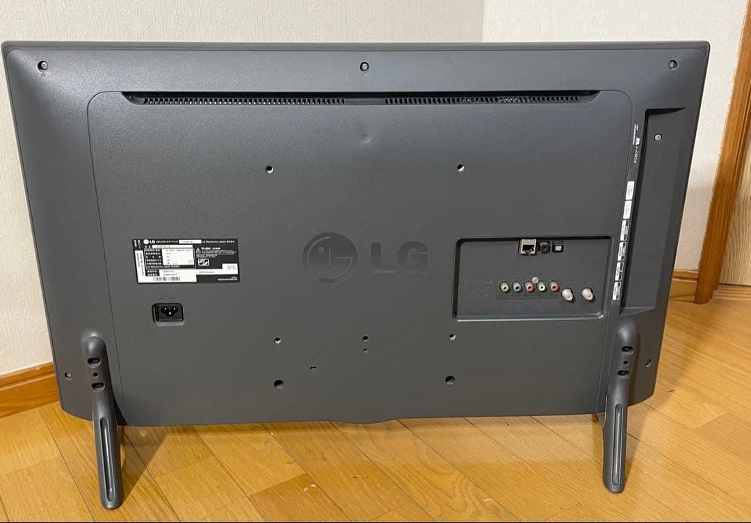1週間保証付き LG 32LB57YM-JB LEDテレビ LCD 32インチ