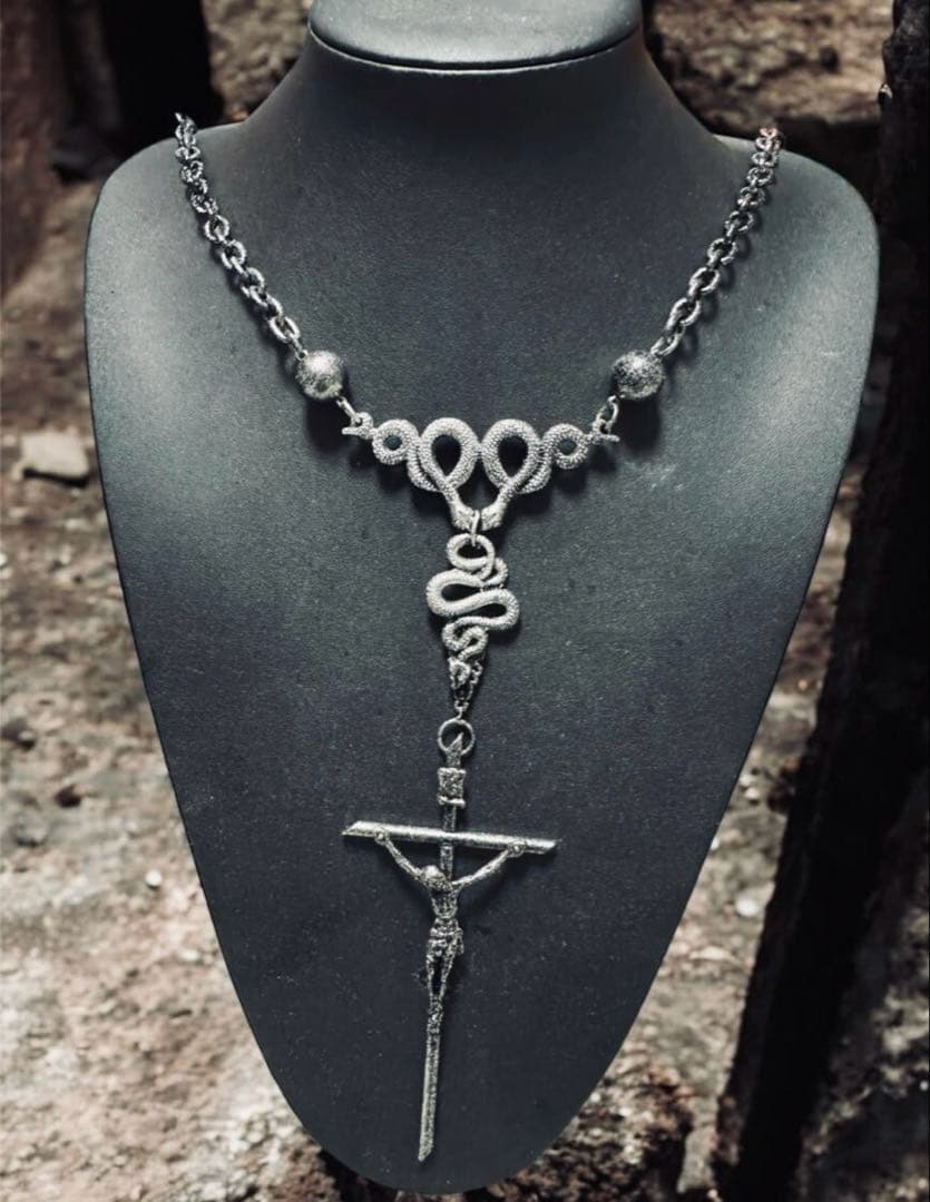 ★1点物★ジャンポールゴルチエ★スネーククロスカルマアンティークネックレス