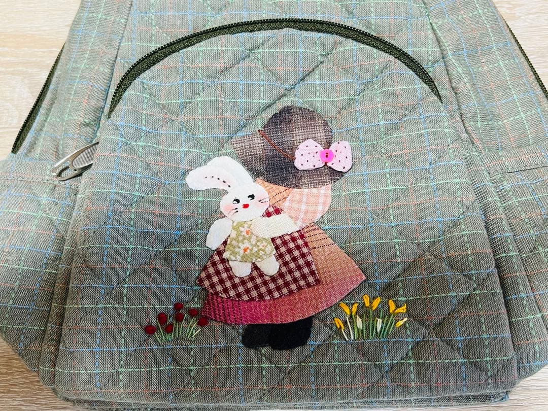 ★新作★スーちゃん＆うさぎ　リュック　ボディバッグ　ハンドメイド　グリーン系