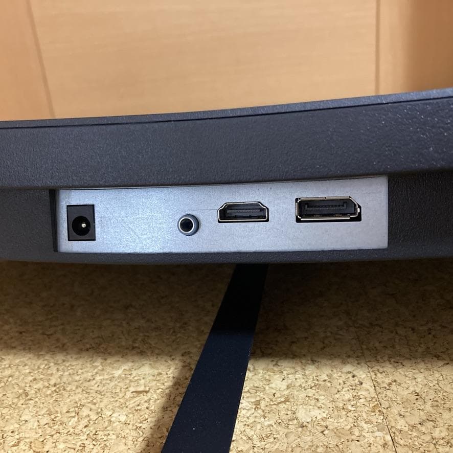 Z-Edge UG24 湾曲 ゲーミングモニター24インチ