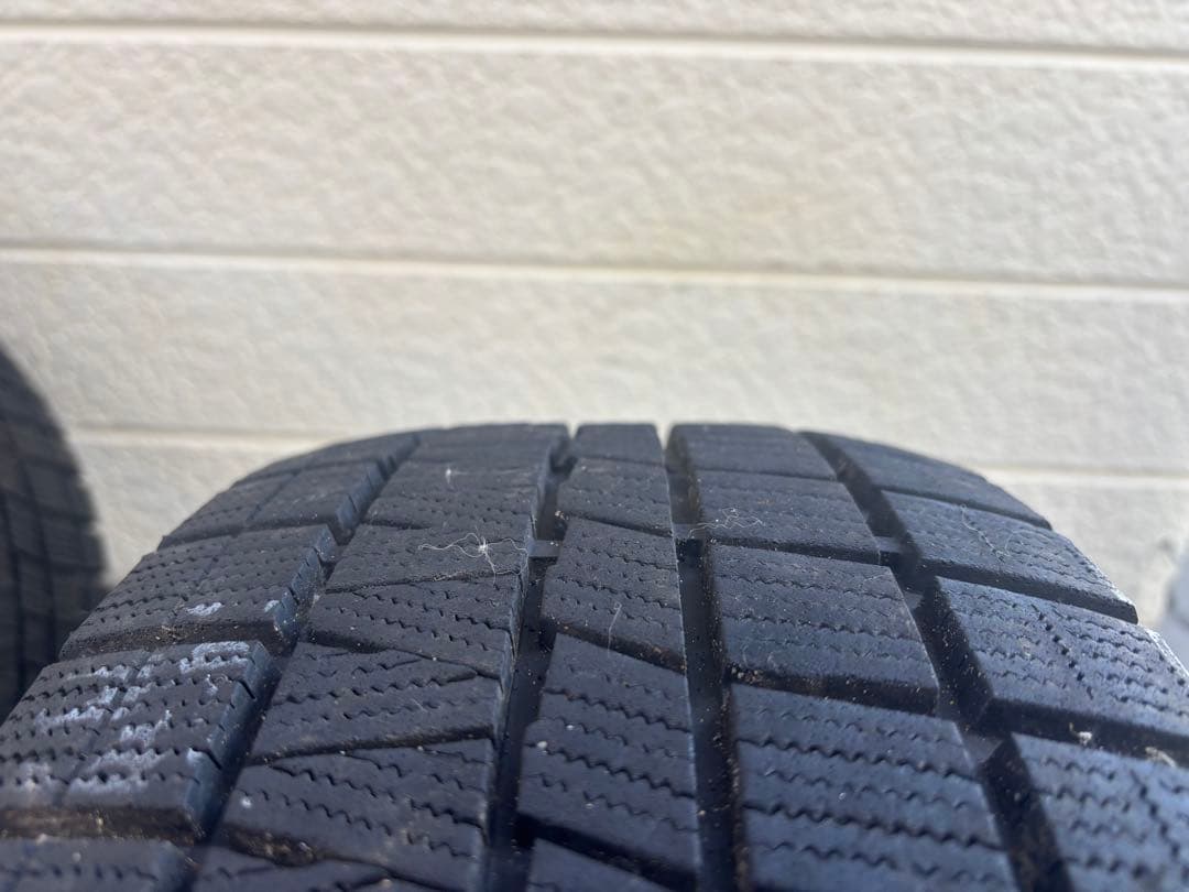 ナンカンスタッドレス7部山215/45/17 ホイール17インチPCD114.3