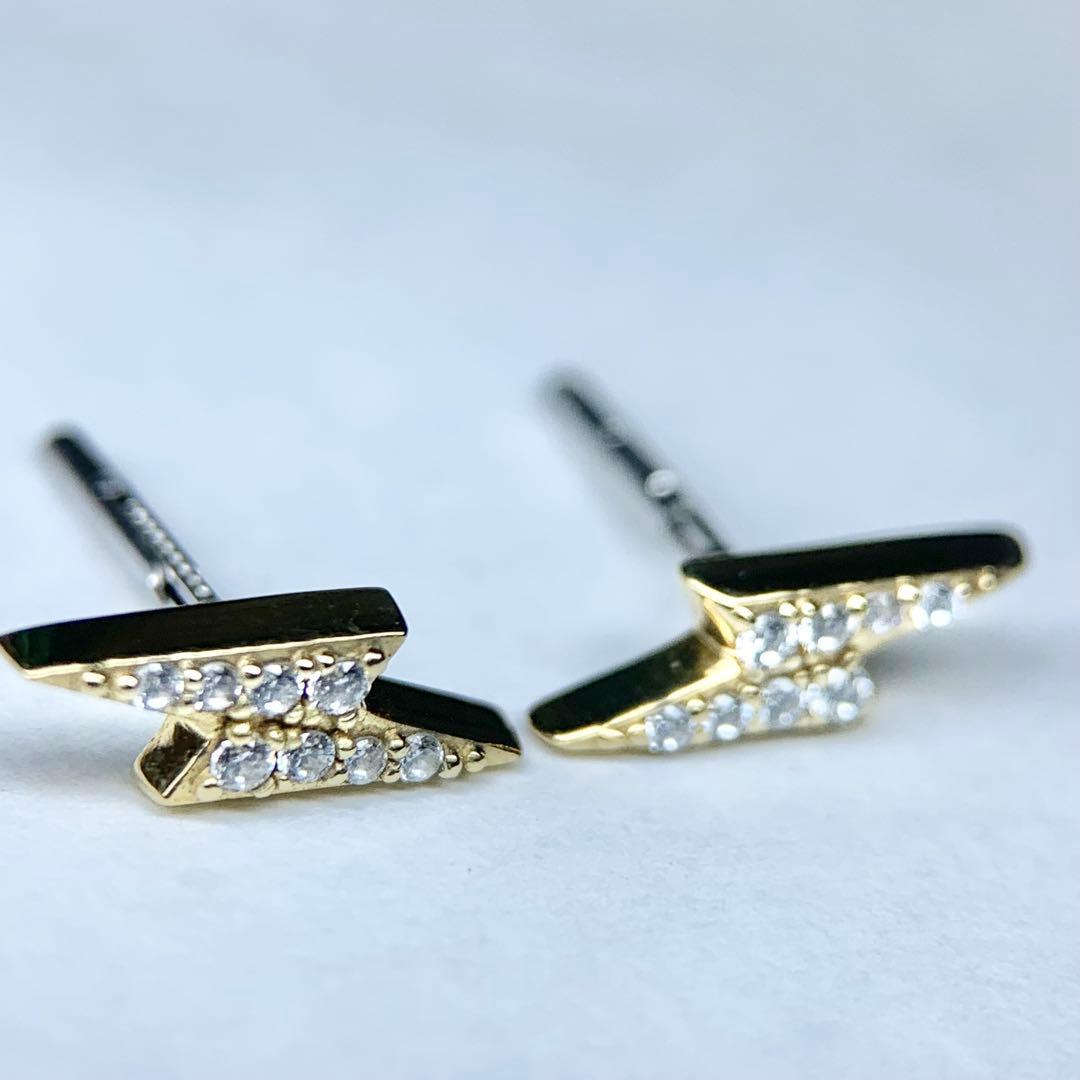 未使用級 Baqlessピアス サンダーボルト ジルコニア シルバー925 缶付