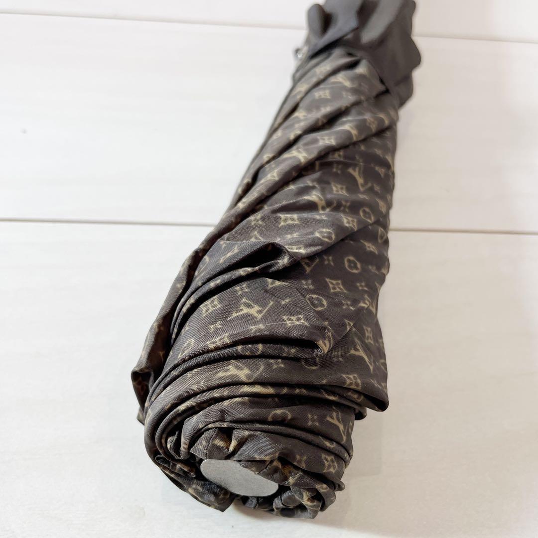 ルイヴィトン　パラプルュイ　オンデー　モノグラム　傘　折り畳み傘　ブラウン