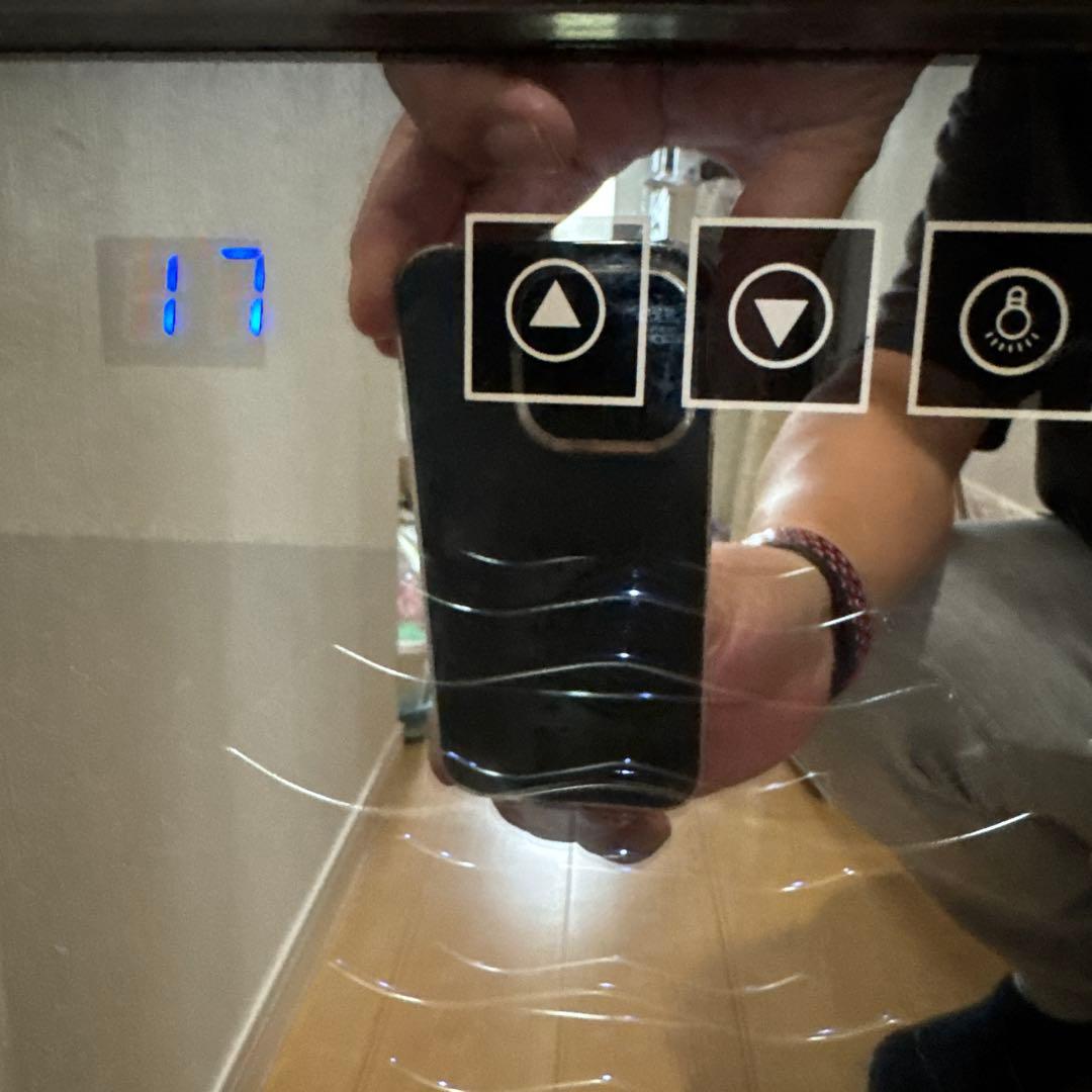 め*け様 apro アプロ　ワインセラー ガラス扉 6棚