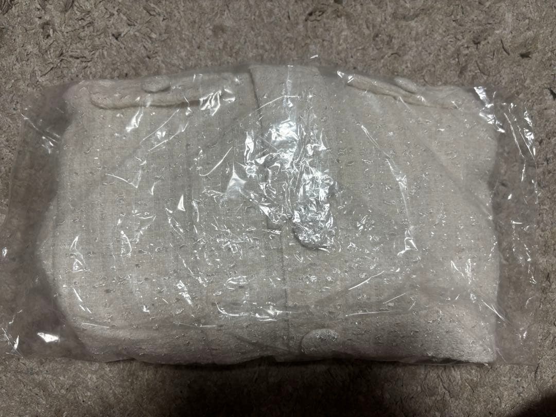 【24時間限定値下げ】Darich ホルターネックオフショルツイードトップス