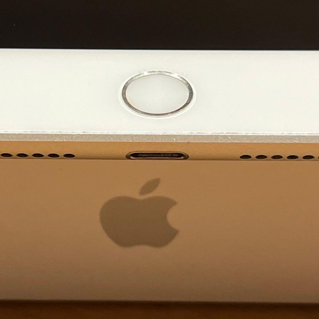 iPad (第7世代) 32GB シルバー SIMフリー
