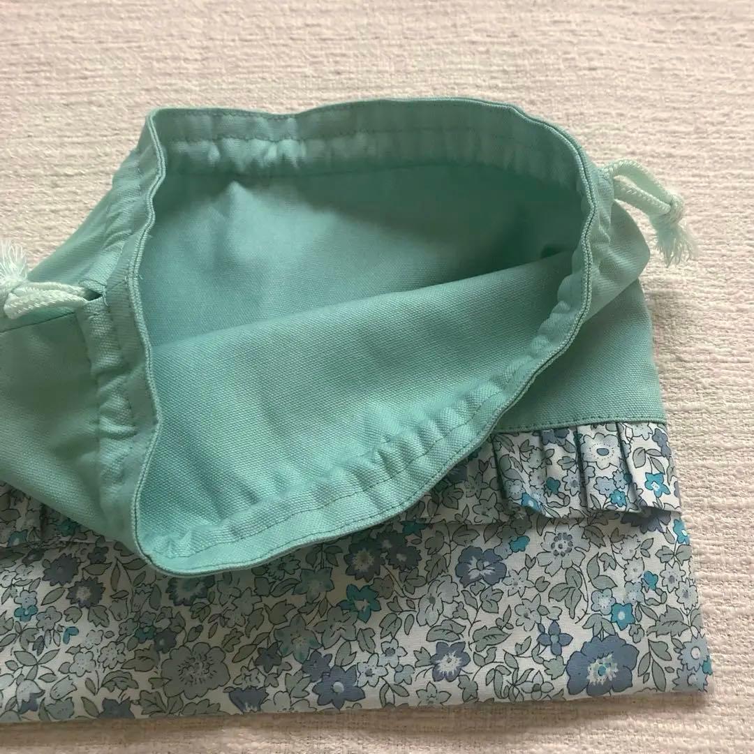 すーちゃん！花柄フリル巾着+ランチョンマット５枚