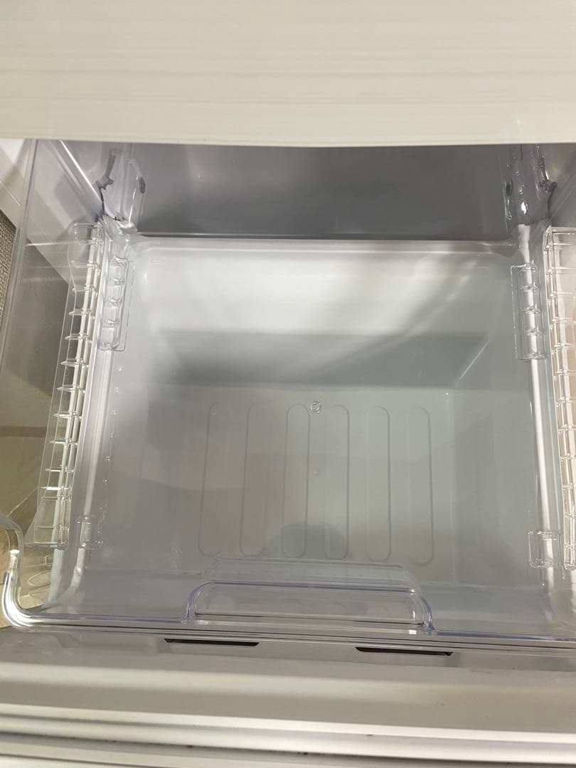 SHARP 冷蔵庫 2022年製　179L 上下二段式 ホワイト