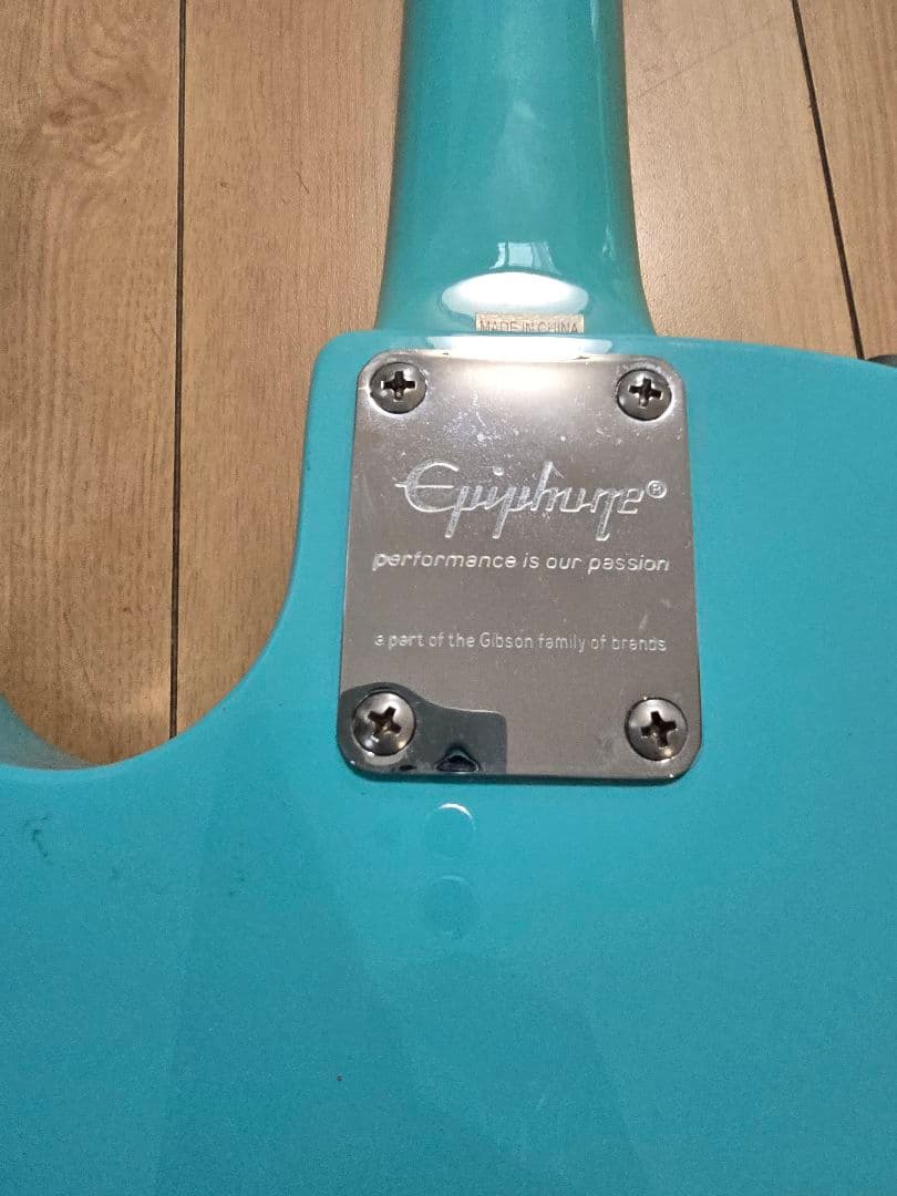 Epiphone レスポールSL