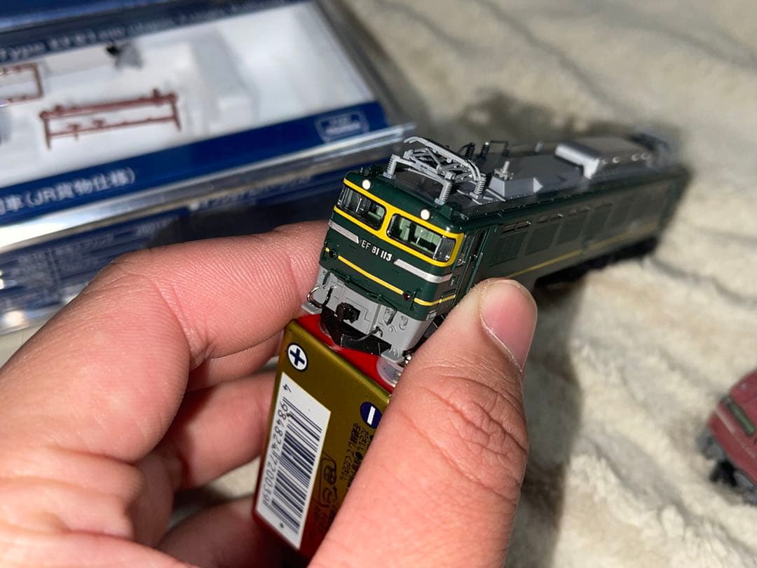 ハ*ー様 TOMIX EF81 トワイライト色& 貨物 400番台 (小加工)