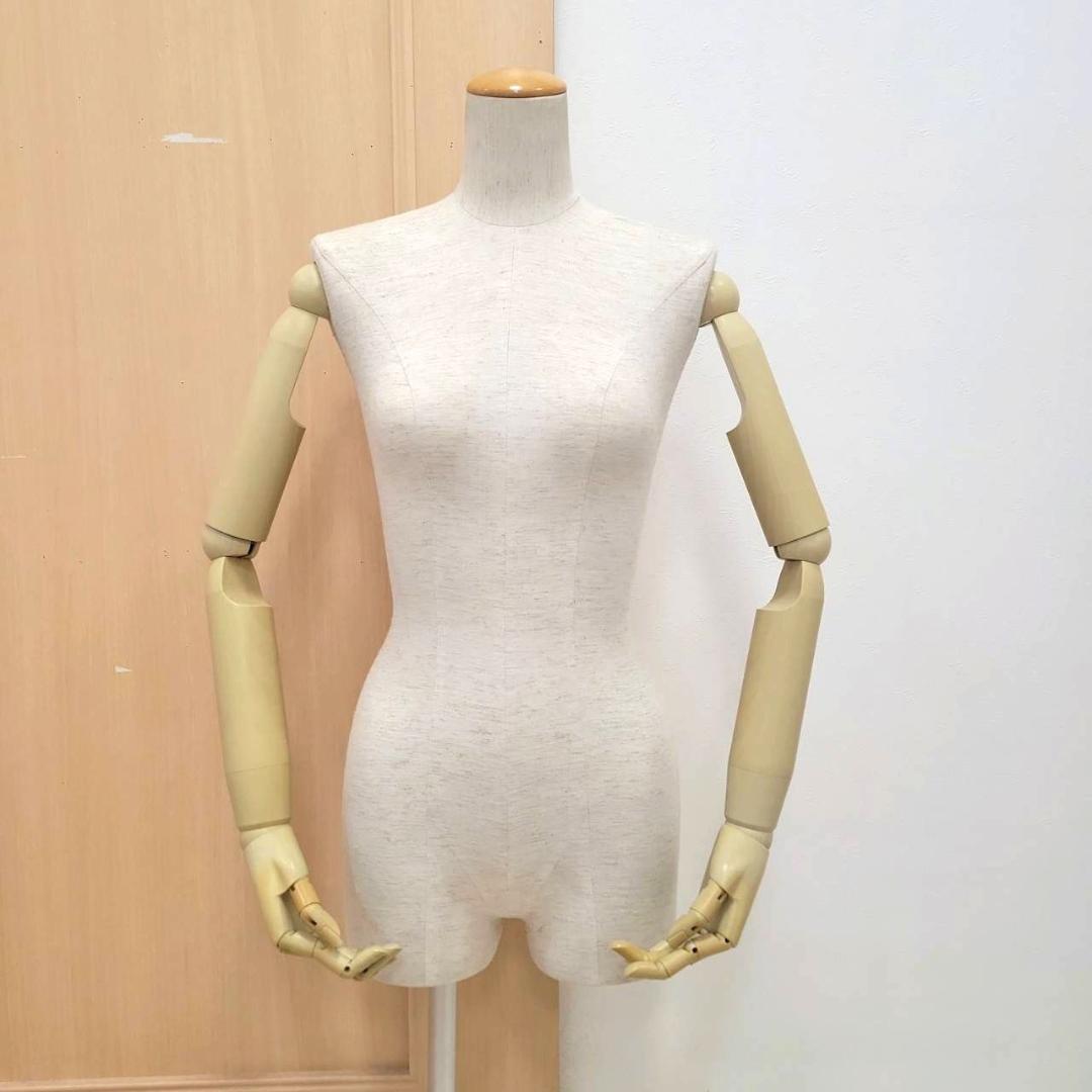 【美品】トルソー 女性 レディース マネキン アイボリー 可動式腕 / 土台付き