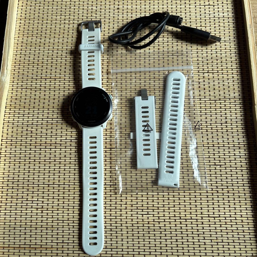 ガーミン　FOREATHLETE55 ホワイト