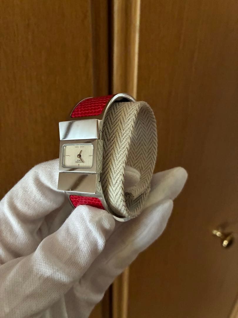 HERMESスクエアフェイス ロケ　時計 101710 H