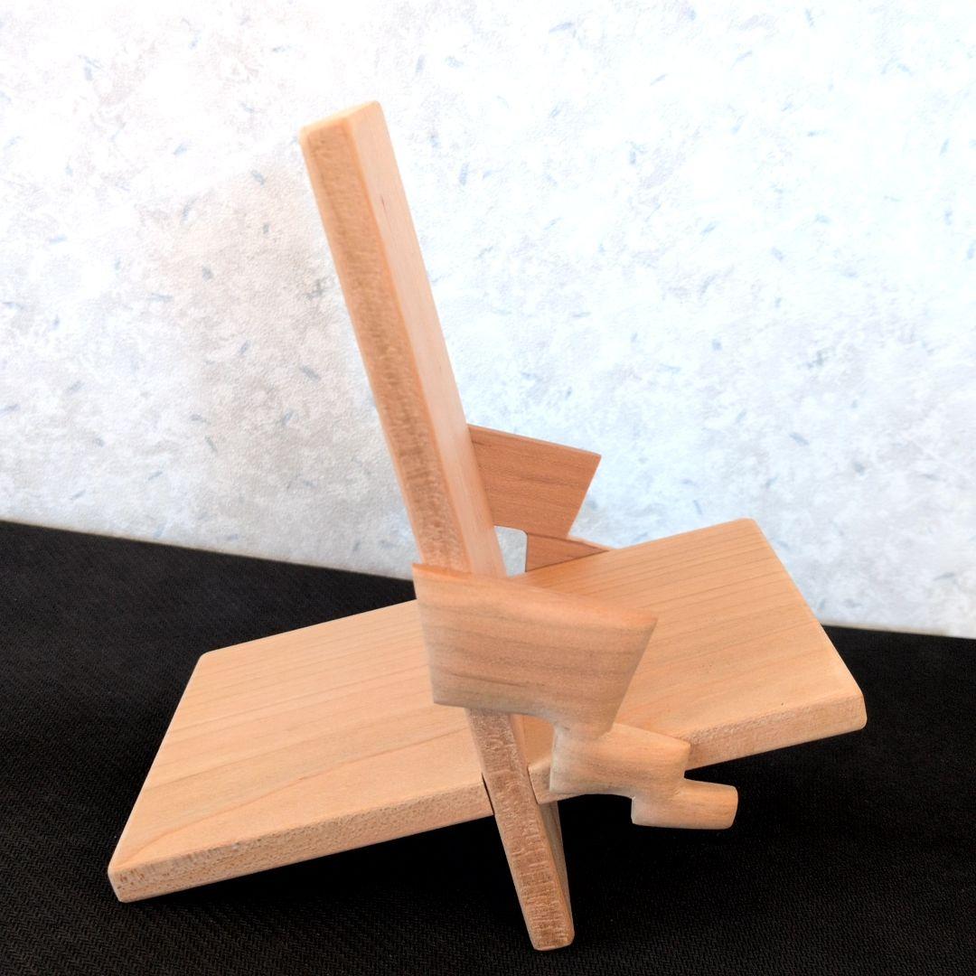 デッキケース　飾り棚　カードボックス マグネットローダーポケモンカード 小物入れ