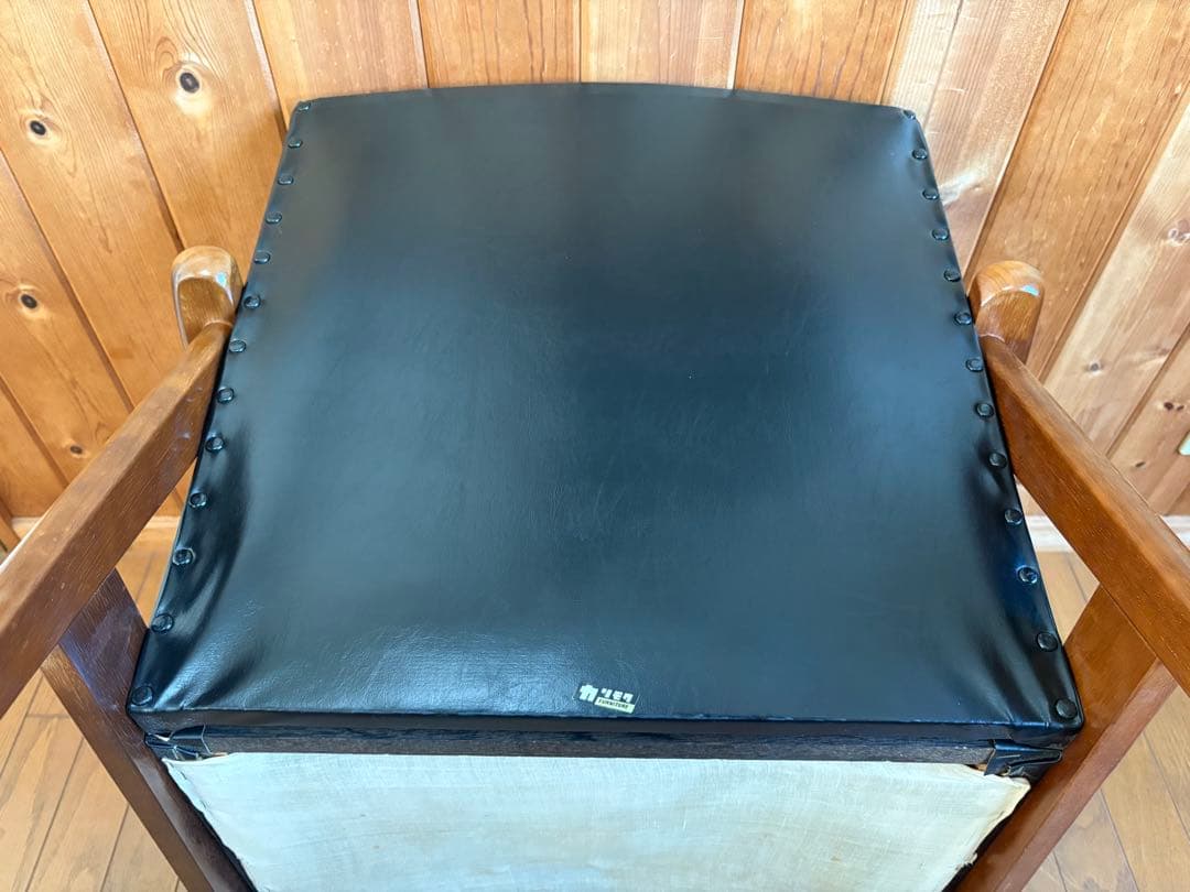 liyeye【カリモク】Kチェア ①