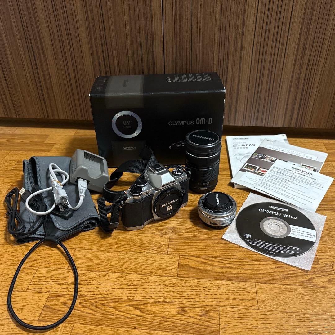 Olympus OM-D E-M10 デジタル一眼レフ