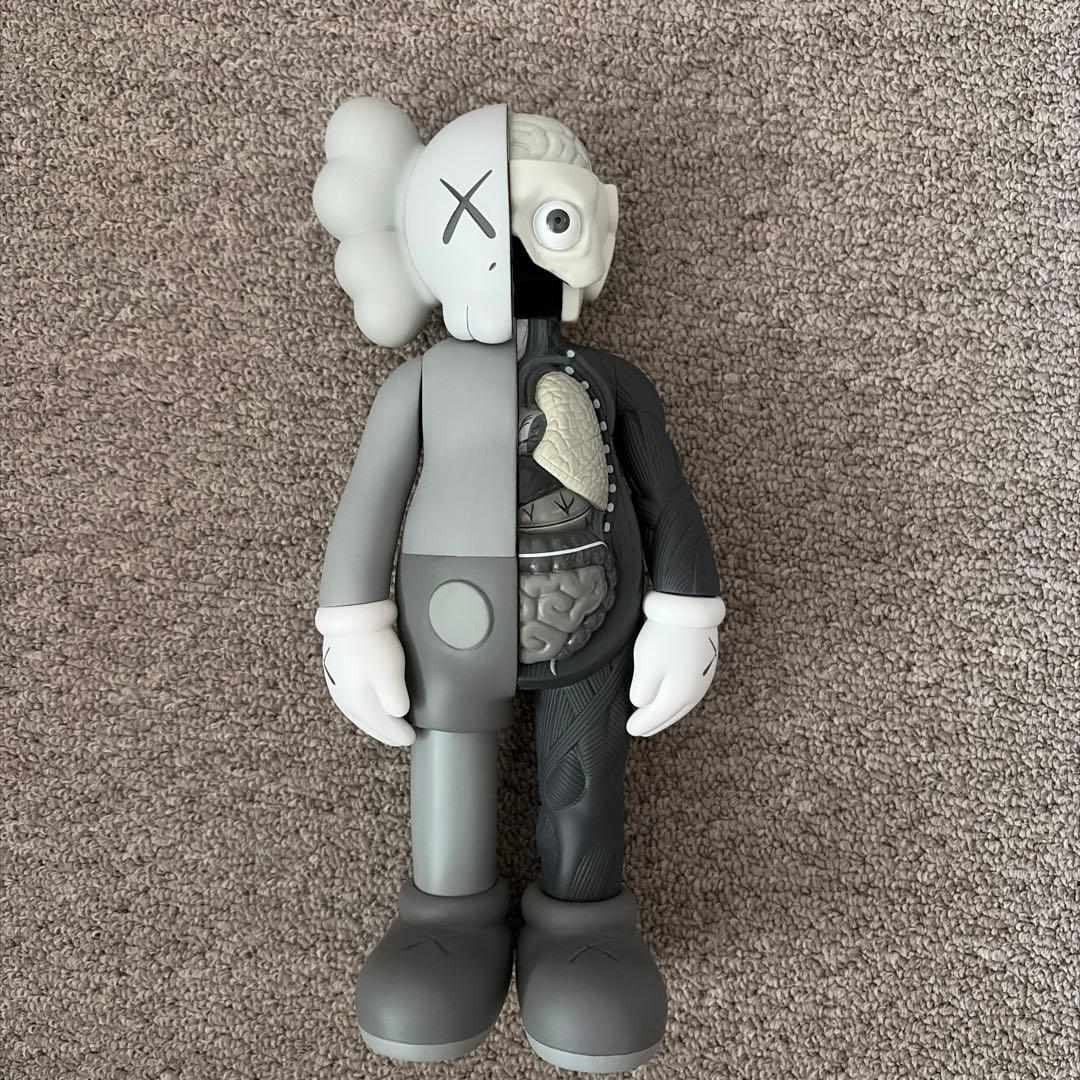 KAWS COMPANION OPEN EDITION グレー