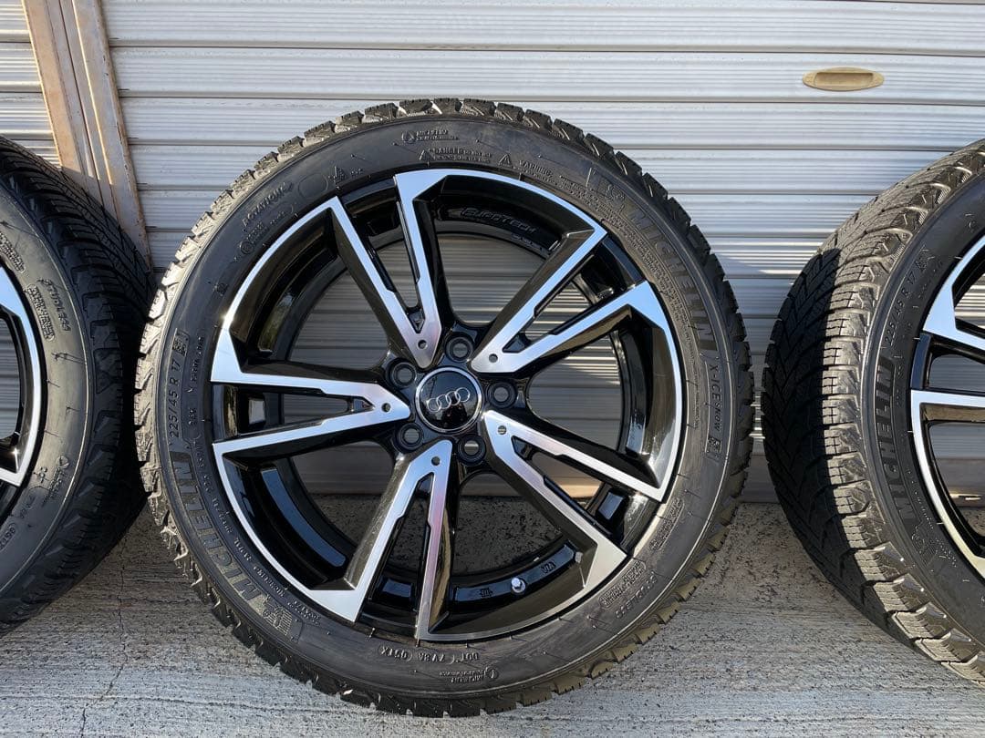 ホイール付きスタッドレスタイヤ