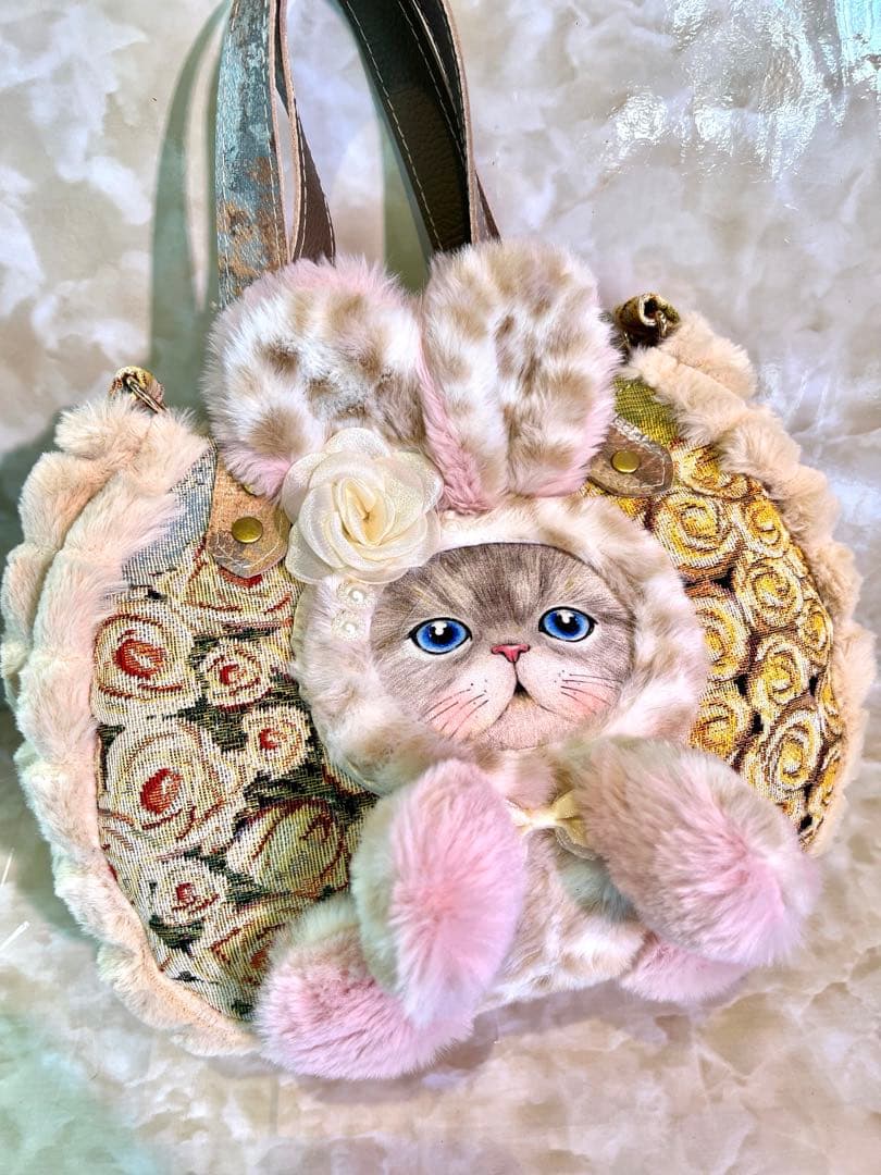 あ*き様 コヤンイサムチョン　ぽってり本革持ち手のバッグ　　　　ベージュファー