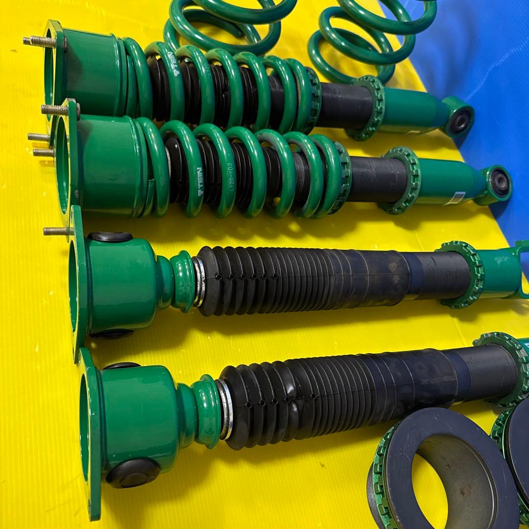 スカイラインV36 KV36 PV36 CKV36 TEIN FLEX Z車高調