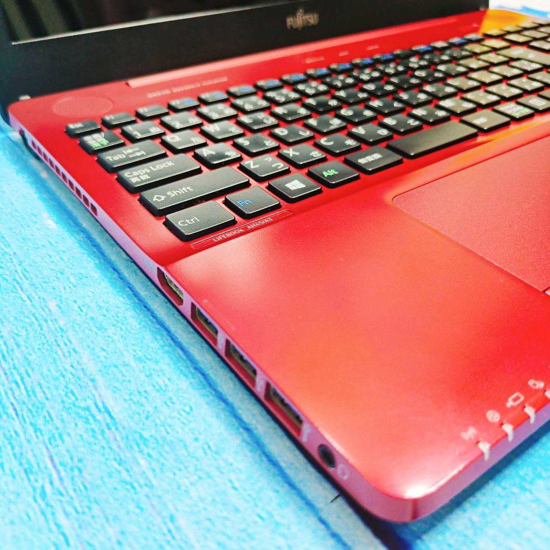 副業や在宅ワークに✨爆速SSD✨最新Win11✨カメラ付薄型ノートパソコン