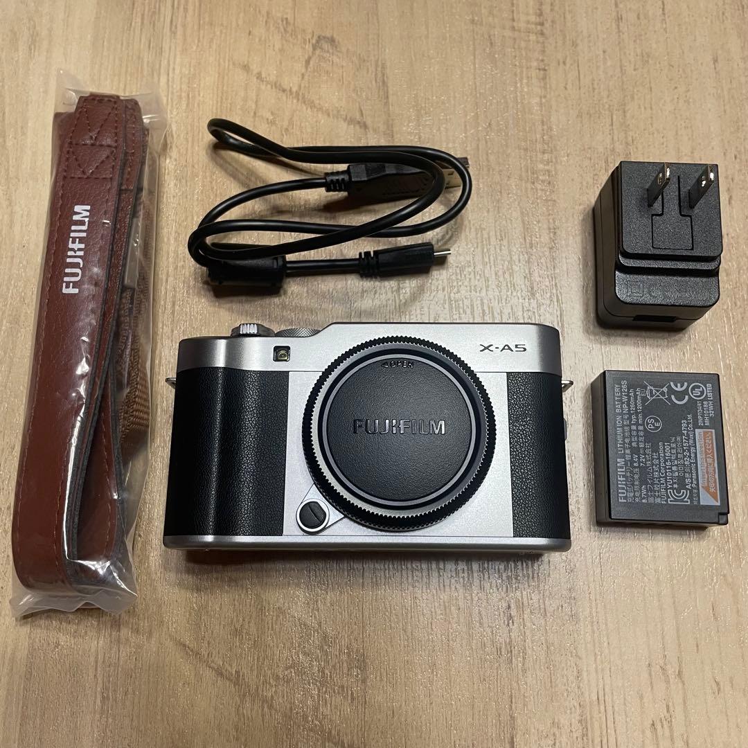 【NGUYEN】中古　FUJIFILM X-A5