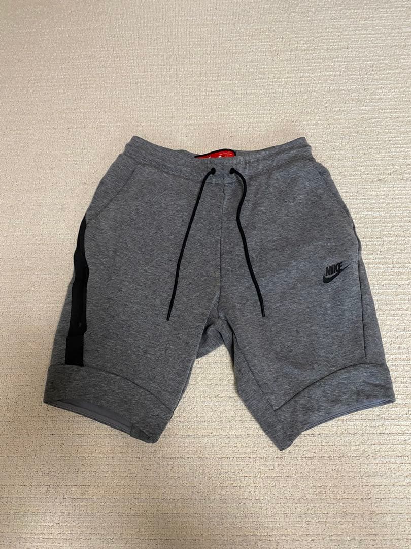 NIKE 黒 グレー ジップパーカー セットアップショートP付きS 6点セット