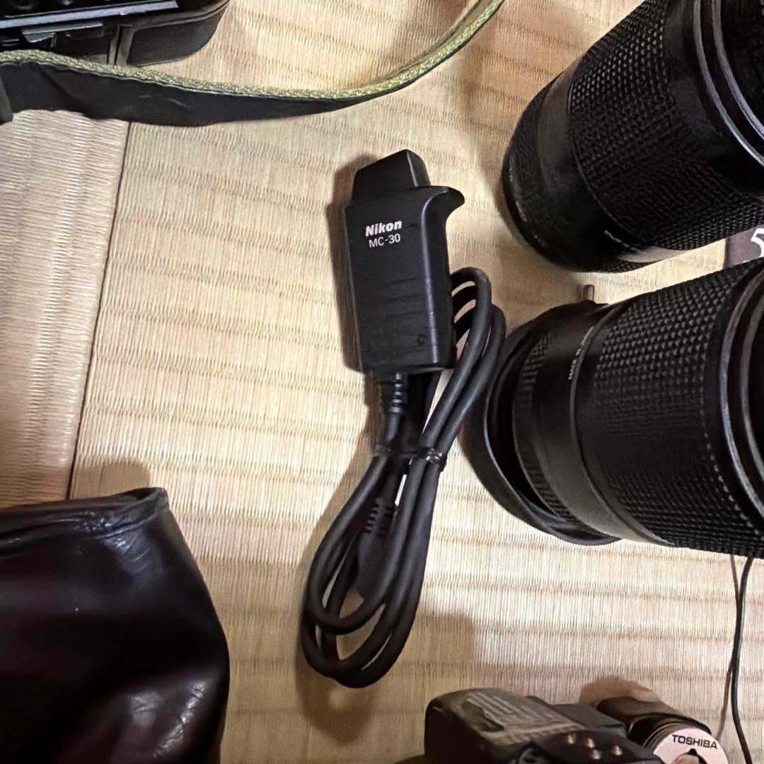 Nikon F50 & Olympus ZUIKO フィルムカメラセット　カメラ