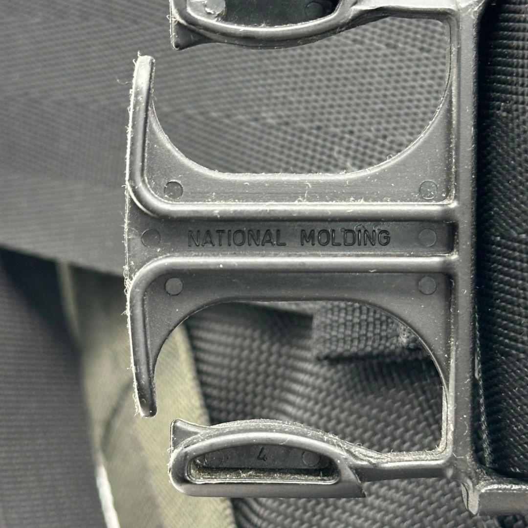 美品☆BRIEFING　LANCE3　メッセンジャーバッグ　ブラック