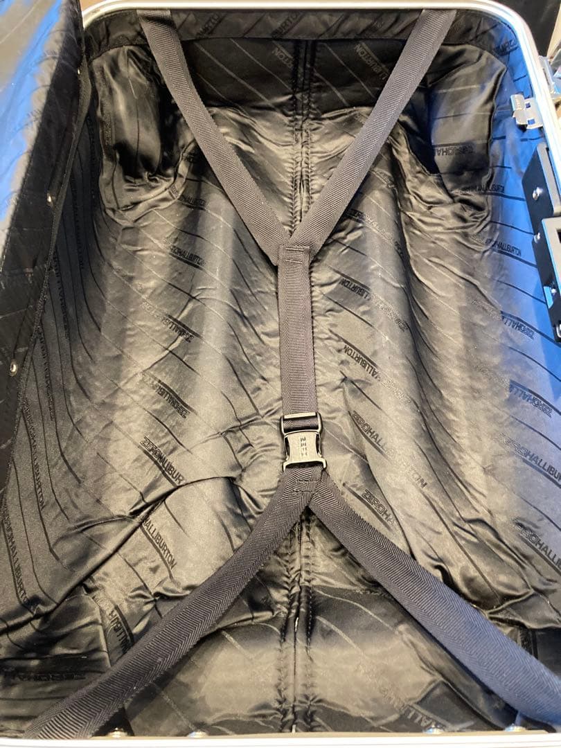 ゼロ　機内持ち込み　ハードスーツケースキャリー