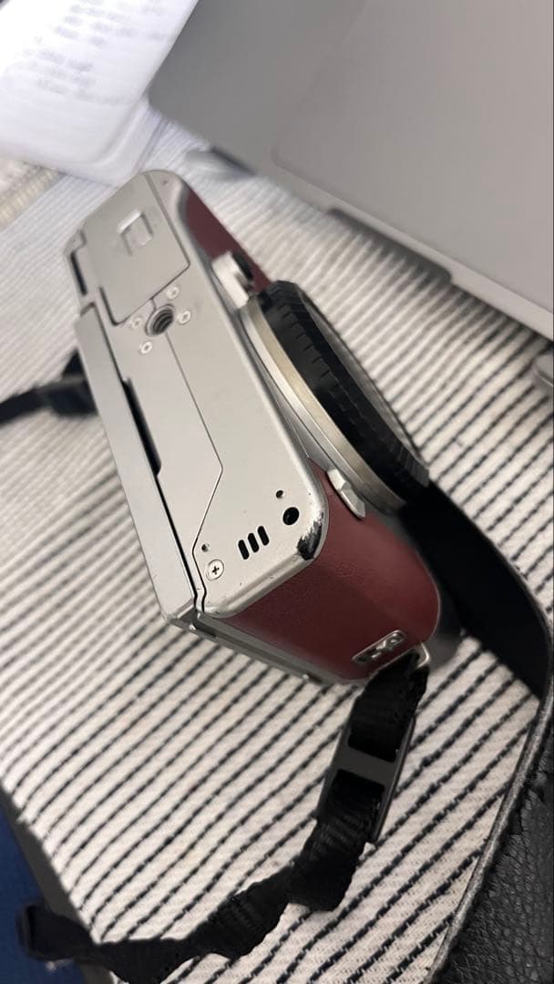 Fujifilm XA3ミラーレス一眼カメラ 付属品付き