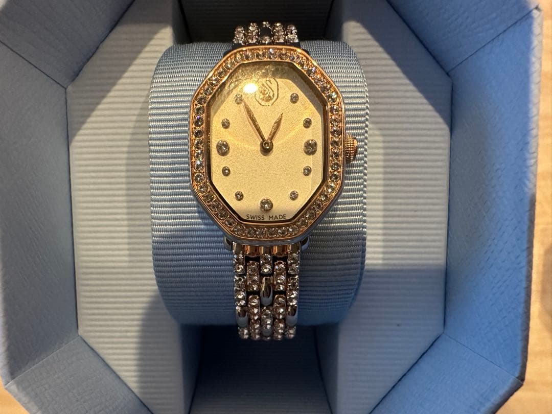 Swarovski ゴールド オクタゴナル腕時計