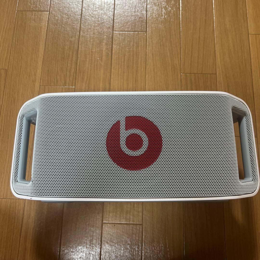 ビートボックス　ポータブルスピーカー　Beats Beatbox