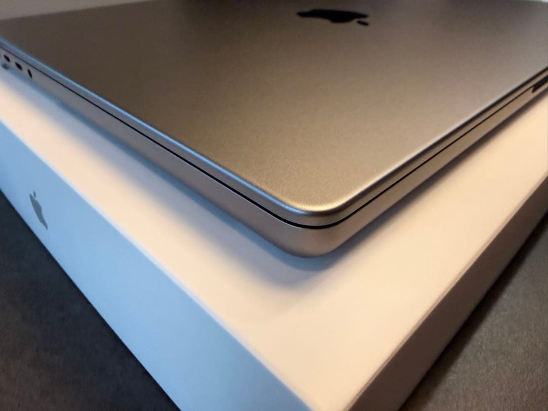 MacBook Pro2023[M2 Proチップ]14インチ 16GB 1TB