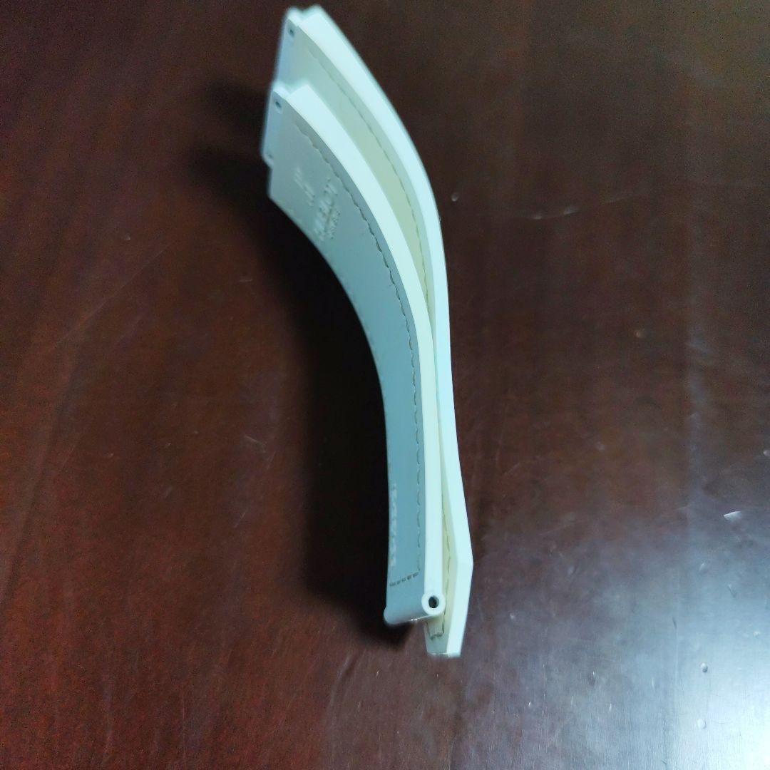 ウブロ　hublot クラッシックフュージョン　純正ベルト　白　クロコ