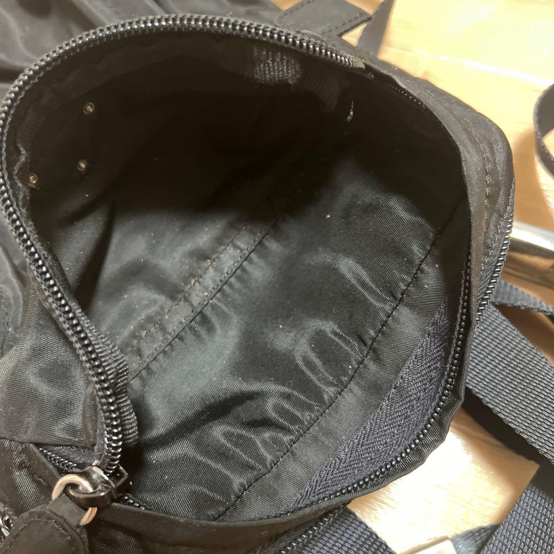 PRADA ブラック　リュック