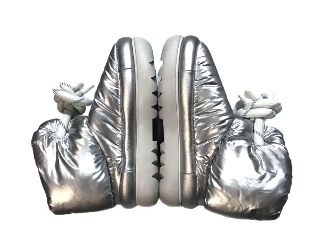 アグUGGクラシックマキシショートパファーブーツシルバー防水保温性レア完売品