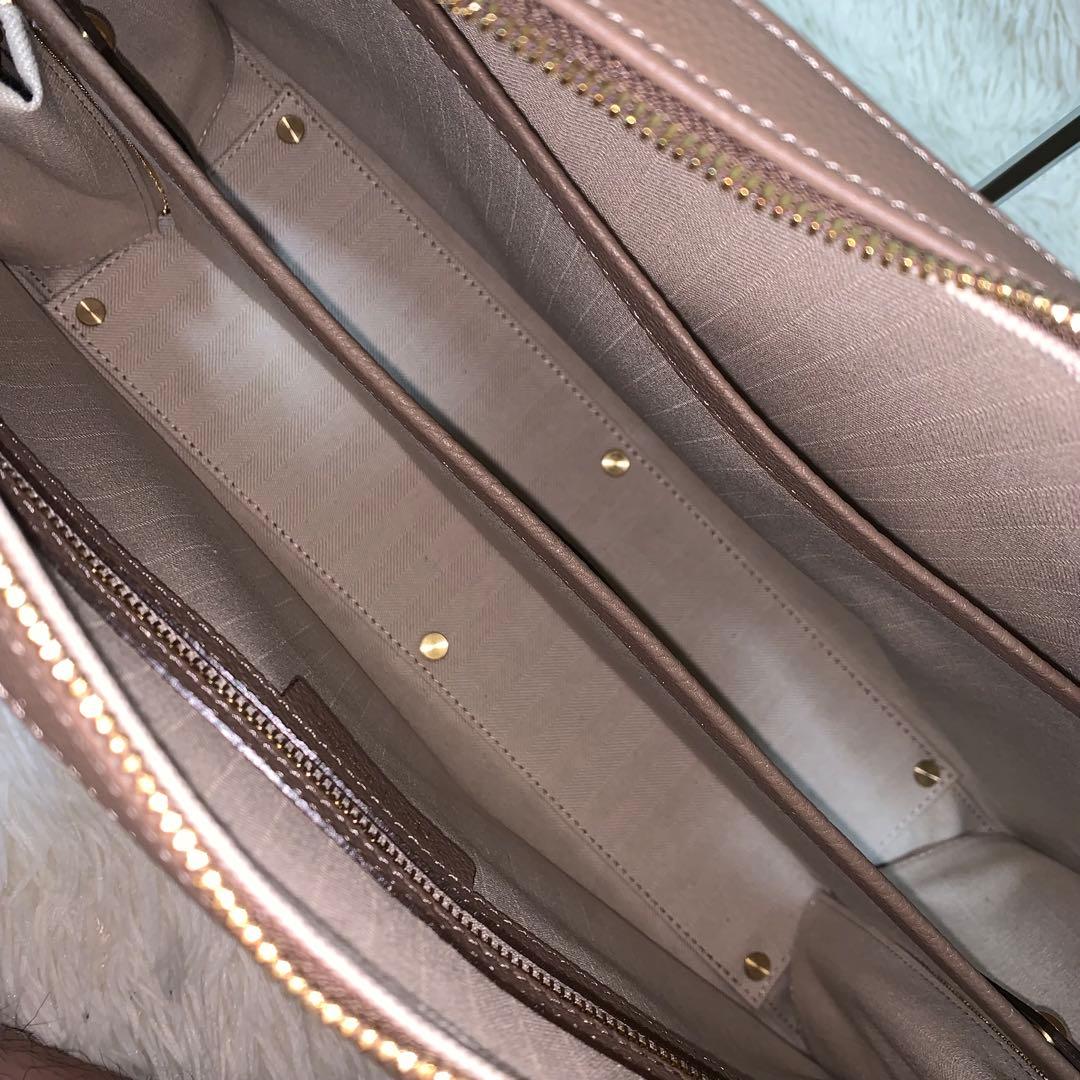 【未使用に近い】大峡製鞄 ゲント•メディア スリムオーバーナイト トープ