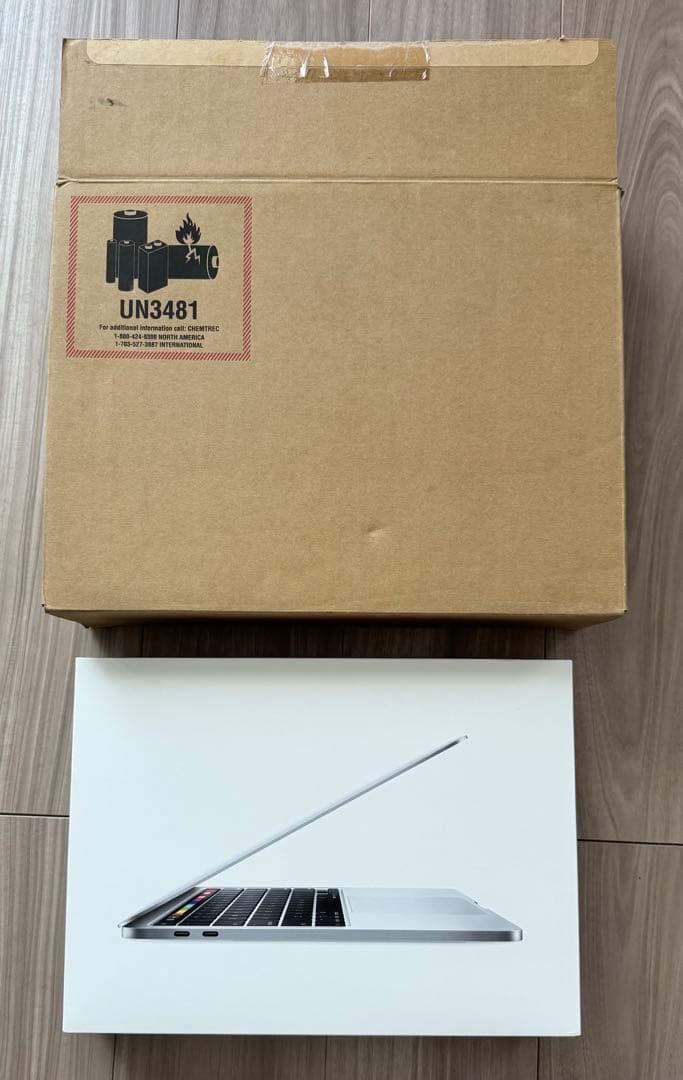 Apple MacBookPro 13インチ　美品