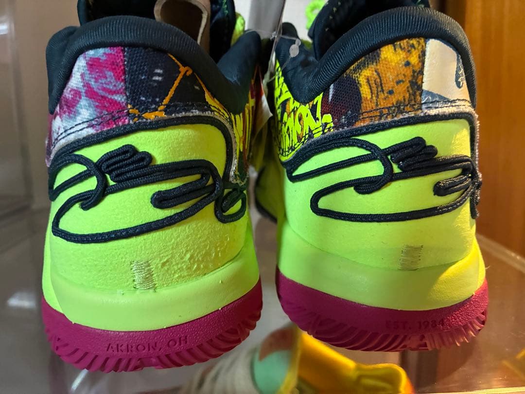 Nike レブロン22 BW EP マルチカラー